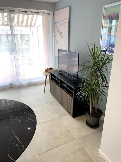 Appartement Saint-Raphael Exterior foto
